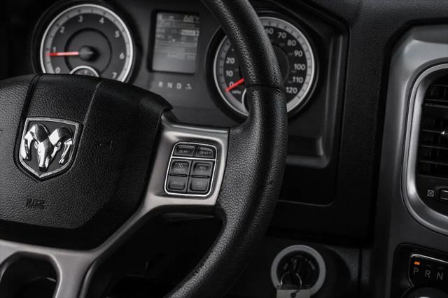 2022 Ram 1500 Classic SLT Crew Cab 4x2 5'7" Box
