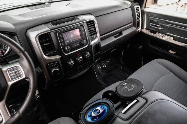 2022 Ram 1500 Classic SLT Crew Cab 4x2 5'7" Box