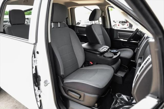 2022 Ram 1500 Classic SLT Crew Cab 4x2 5'7" Box