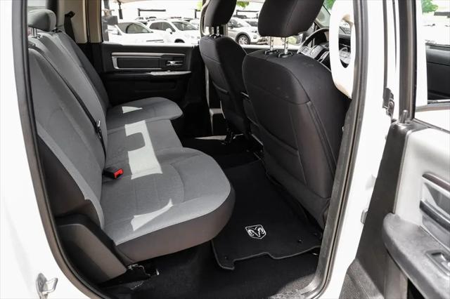 2022 Ram 1500 Classic SLT Crew Cab 4x2 5'7" Box