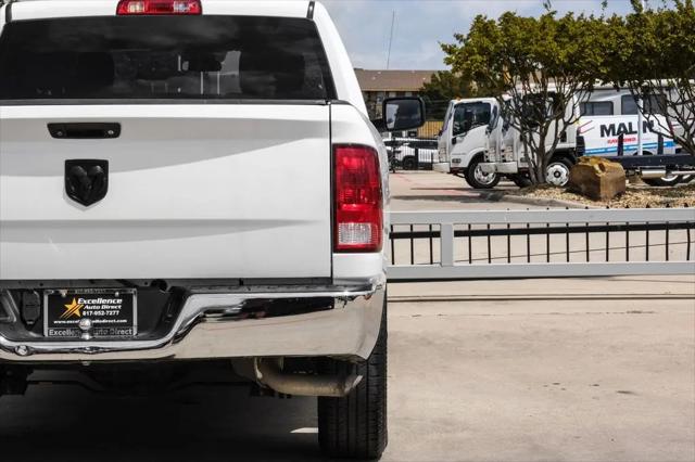 2022 Ram 1500 Classic SLT Crew Cab 4x2 5'7" Box