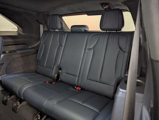 2025 Cadillac Escalade Luxury 2 AWD
