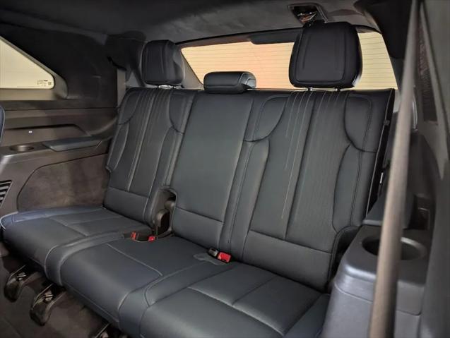 2025 Cadillac Escalade Luxury 2 AWD