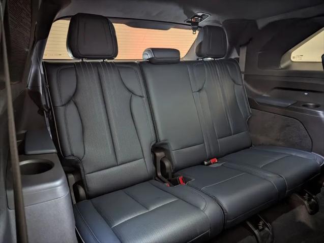 2025 Cadillac Escalade Luxury 2 AWD