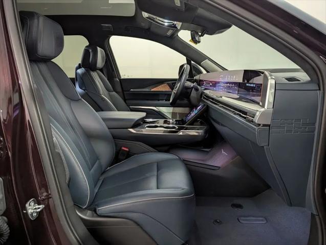 2025 Cadillac Escalade Luxury 2 AWD