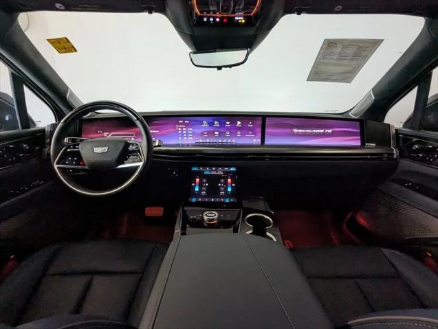2025 Cadillac Escalade Luxury 2 AWD
