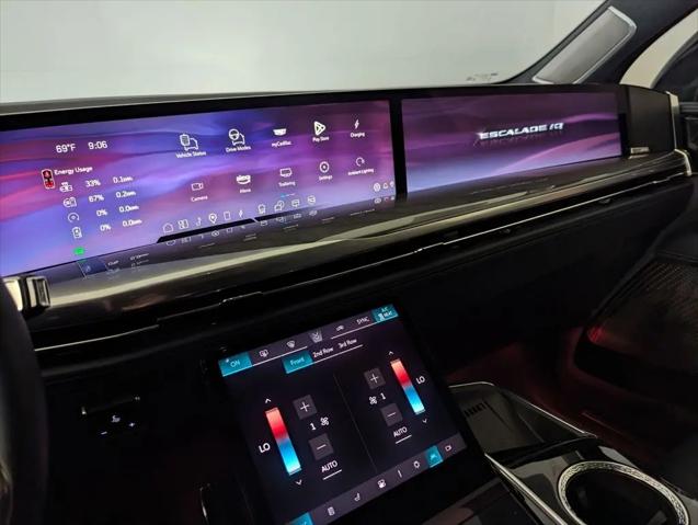 2025 Cadillac Escalade Luxury 2 AWD