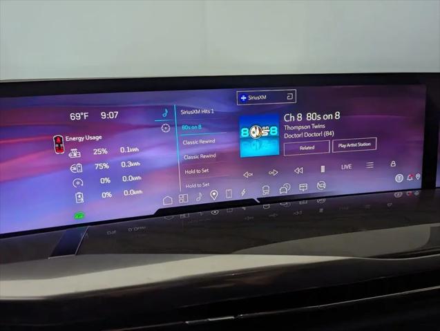 2025 Cadillac Escalade Luxury 2 AWD