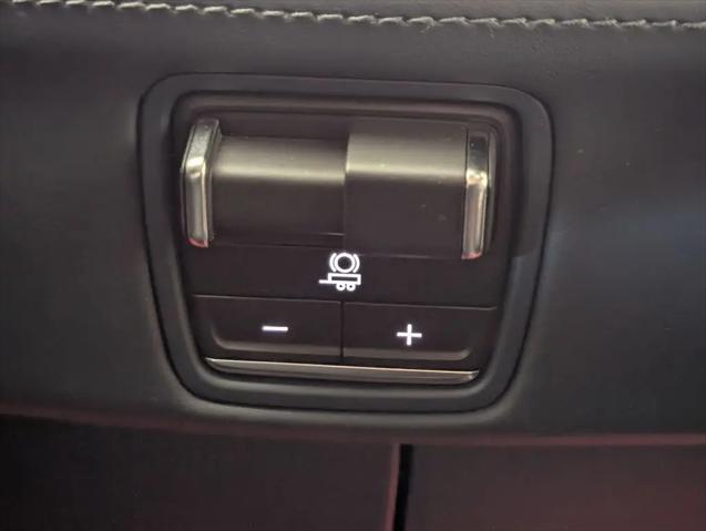 2025 Cadillac Escalade Luxury 2 AWD