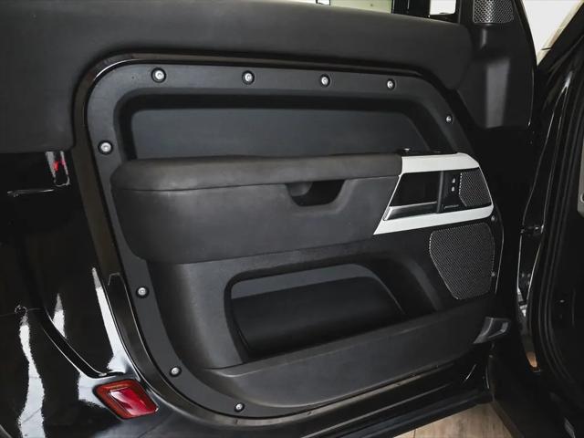 2021 Land Rover Defender 90 S