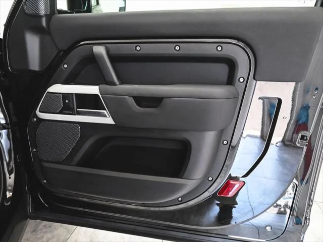 2021 Land Rover Defender 90 S