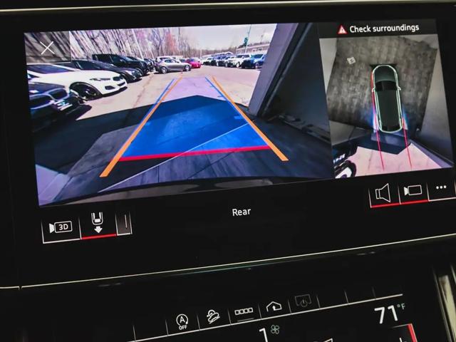 2023 Audi Q8 Premium 55 TFSI quattro Tiptronic