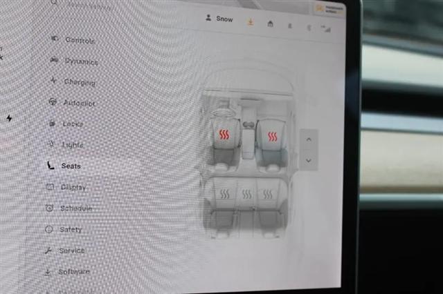 2022 Tesla Model 3 Long Range Dual Motor All-Wheel Drive
