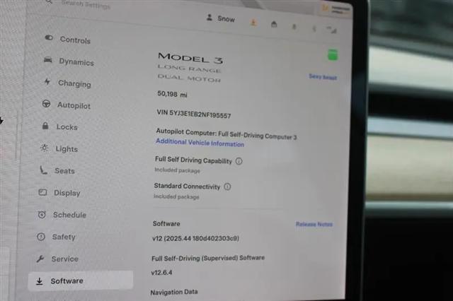 2022 Tesla Model 3 Long Range Dual Motor All-Wheel Drive
