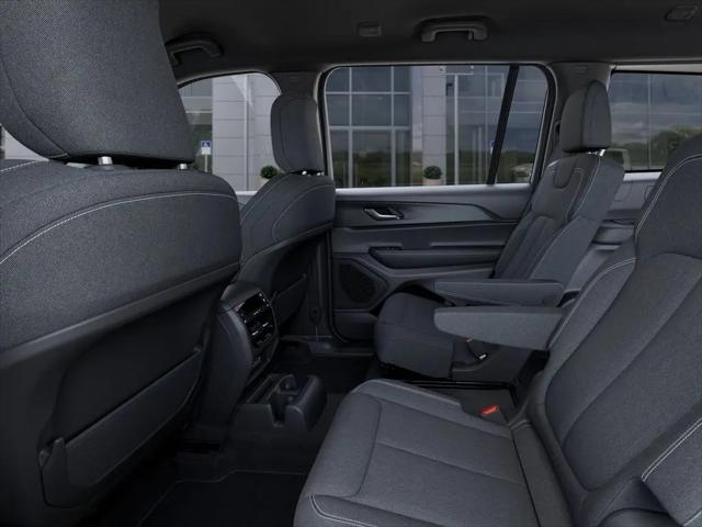 2026 Jeep Grand Cherokee L Altitude 4x4