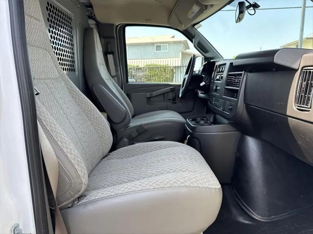 2026 Chevrolet Express Cargo Van 2500 Regular Wheelbase, WT, RWD