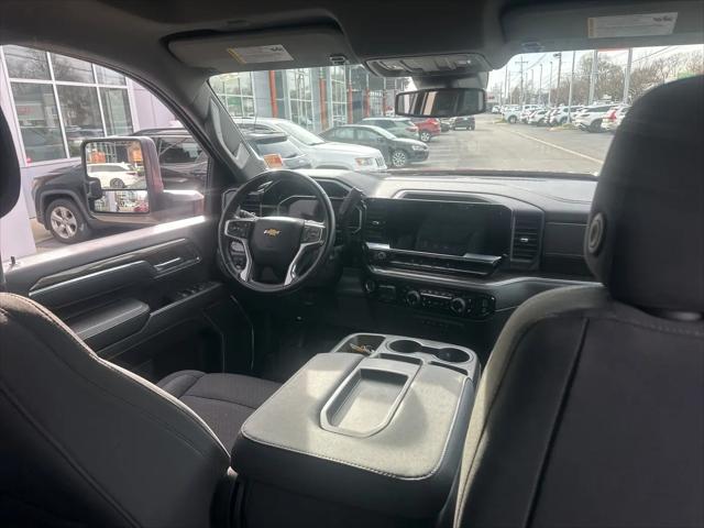 2024 Chevrolet Silverado 3500HD 4WD Double Cab Long Bed LT