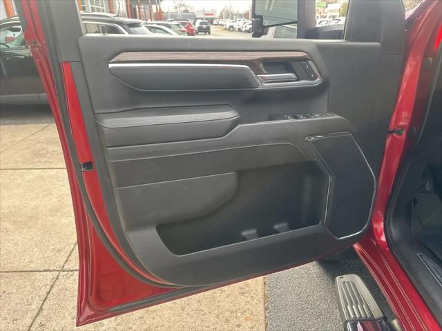 2024 Chevrolet Silverado 3500HD 4WD Double Cab Long Bed LT