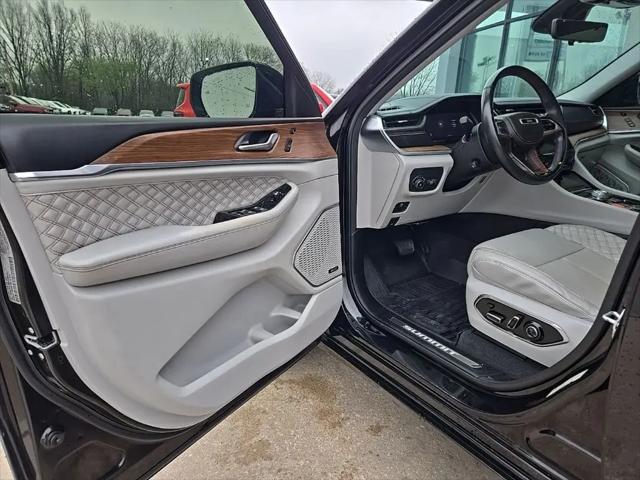 2021 Jeep Grand Cherokee Summit 4x4