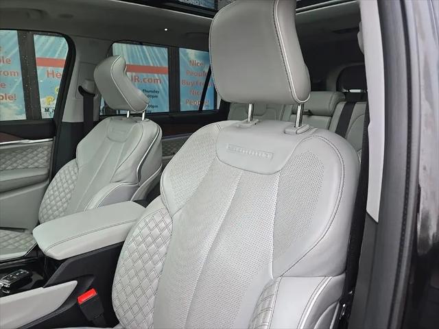 2021 Jeep Grand Cherokee Summit 4x4