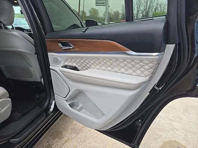 2021 Jeep Grand Cherokee Summit 4x4