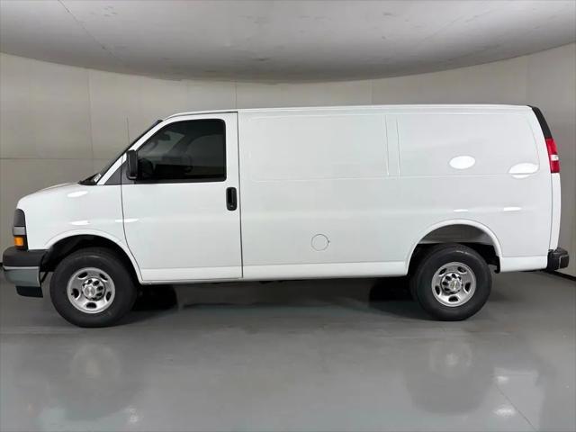 2026 Chevrolet Express Cargo Van 2500 Regular Wheelbase, WT, RWD