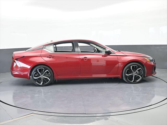 2024 Nissan Altima SR FWD