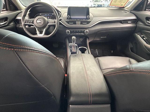 2024 Nissan Altima SR FWD