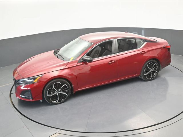 2024 Nissan Altima SR FWD