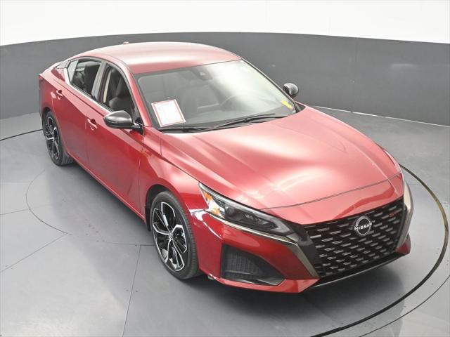 2024 Nissan Altima SR FWD