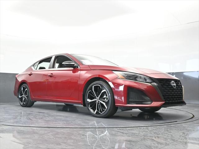2024 Nissan Altima SR FWD