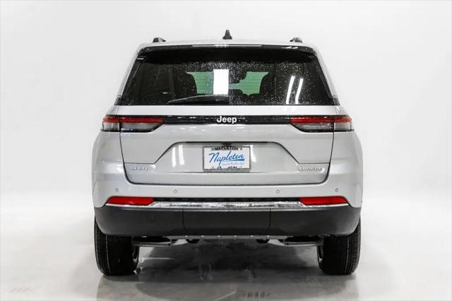 2026 Jeep Grand Cherokee Altitude 4x4