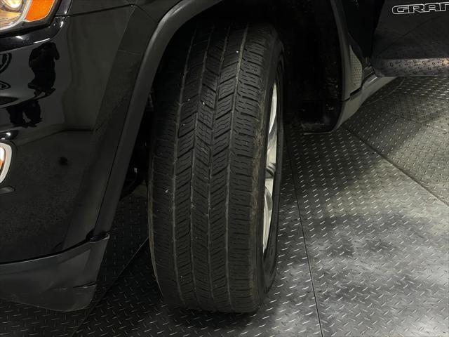 2021 Jeep Grand Cherokee Laredo X 4x4