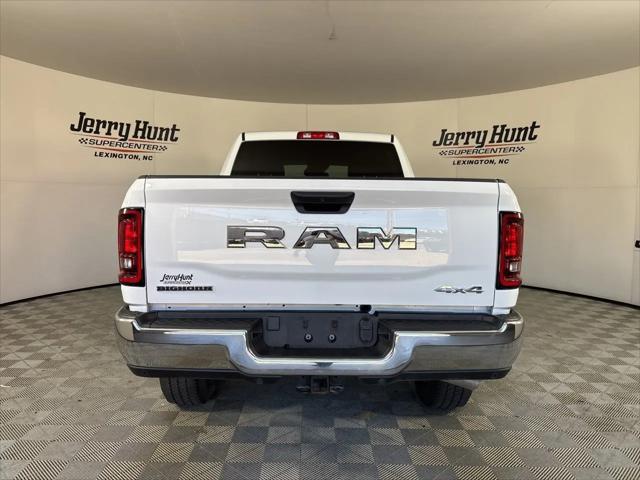 2025 Ram 2500 Big Horn Crew Cab 4x4 6'4" Box