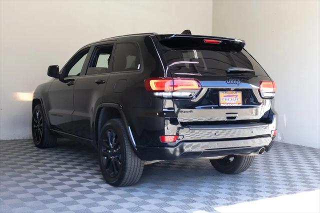 2021 Jeep Grand Cherokee Laredo X 4x4