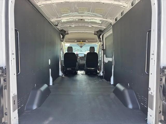 2026 Ford Transit Cargo Van T-350