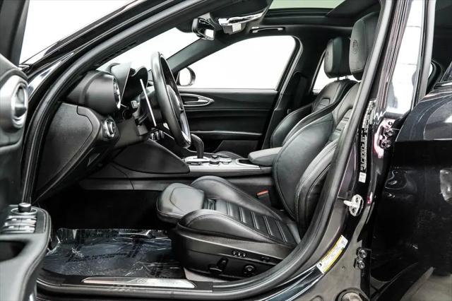 2023 Alfa Romeo Giulia Veloce AWD