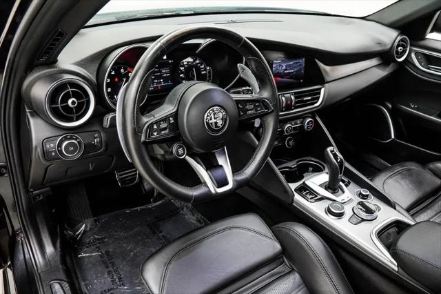 2023 Alfa Romeo Giulia Veloce AWD