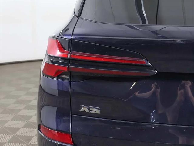 2024 BMW X5 M60i