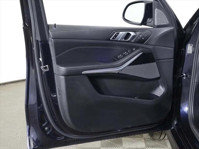 2024 BMW X5 M60i