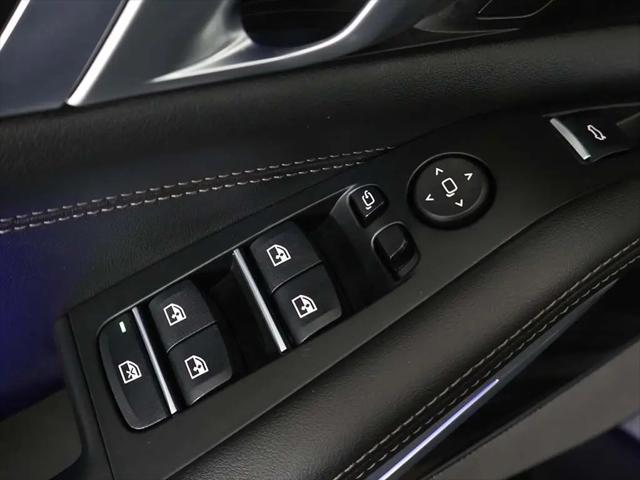 2024 BMW X5 M60i