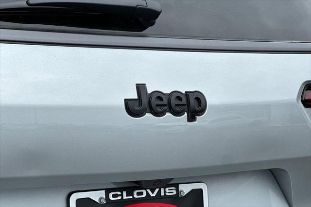 2026 Jeep Grand Cherokee L Grand Cherokee Laredo Altitude 4x2