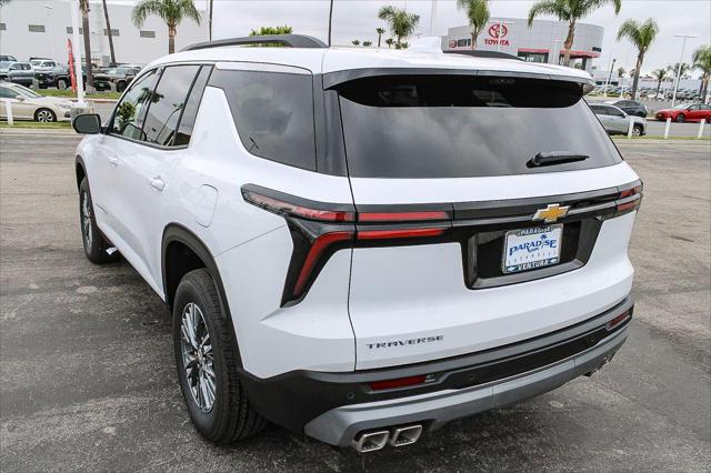 2026 Chevrolet Traverse FWD LT