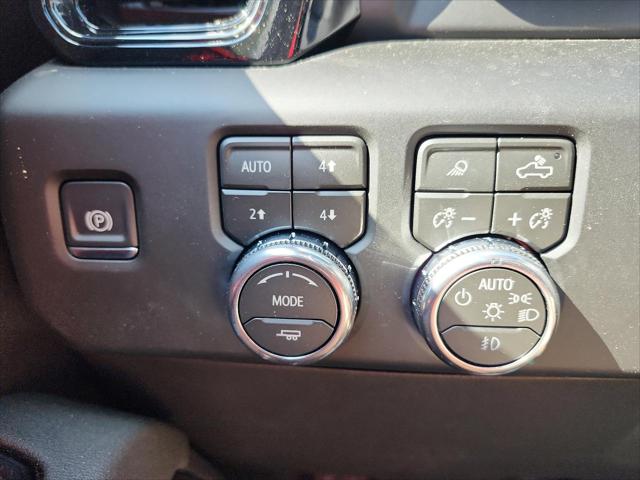2026 GMC Sierra 1500 Crew Cab, Short Bed, AT4, 4WD