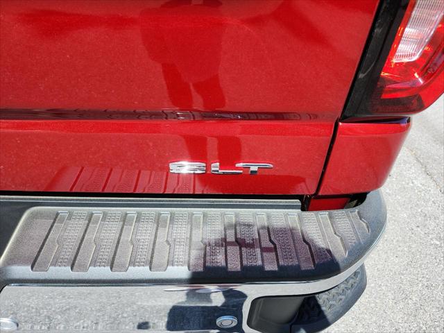 2026 GMC Sierra 1500 Crew Cab, Short Bed, SLT, 4WD