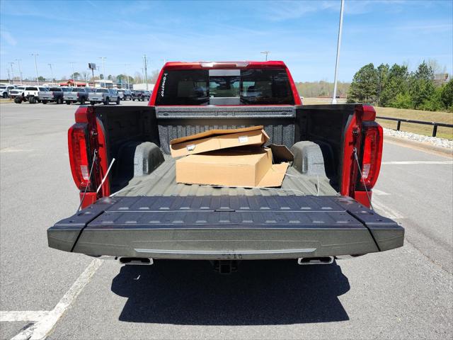 2026 GMC Sierra 1500 Crew Cab, Short Bed, SLT, 4WD