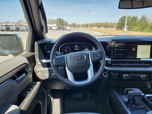 2026 GMC Sierra 1500 Crew Cab, Short Bed, SLT, 4WD
