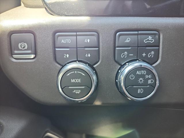 2026 GMC Sierra 1500 Crew Cab, Short Bed, SLT, 4WD