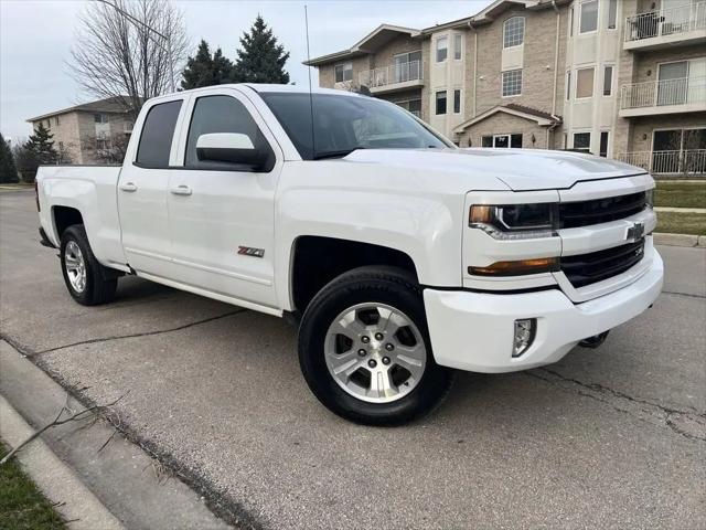 2017 Chevrolet Silverado 1500 2LT for sale in Berwyn, IL