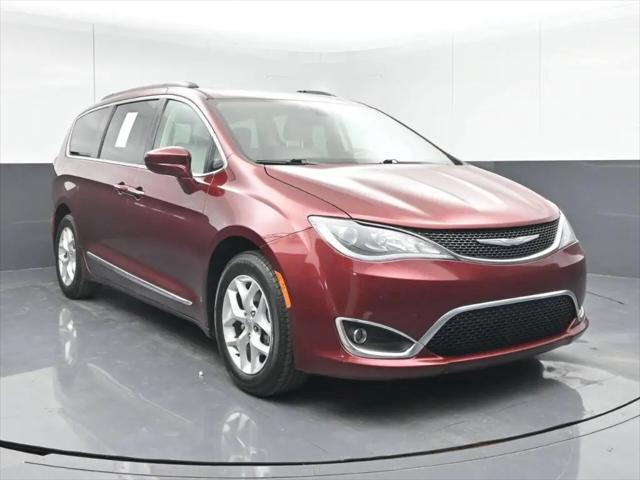 2017 Chrysler Pacifica Touring-L for sale in Somerset, KY